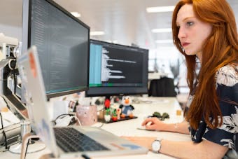 Impacto del estrés laboral en la pareja