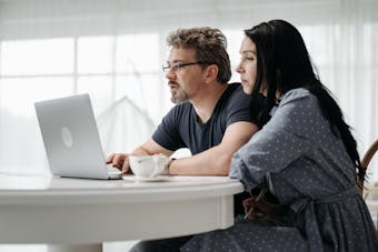 Terapia de pareja online para superar relaciones tóxicas